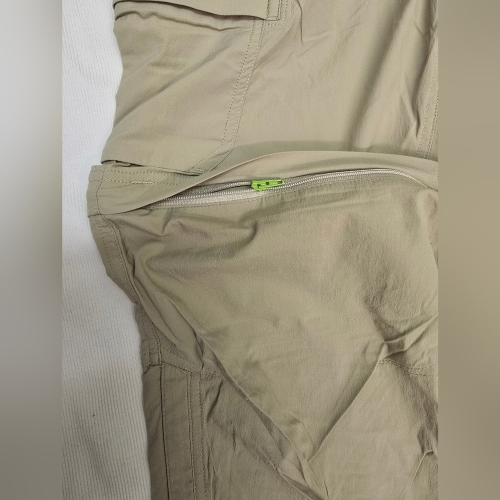 REI Co-Op Women's Relax Fit Convertable Cargo Pants- Khaki - (8 PETITE) EUC - Picture 6 of 12